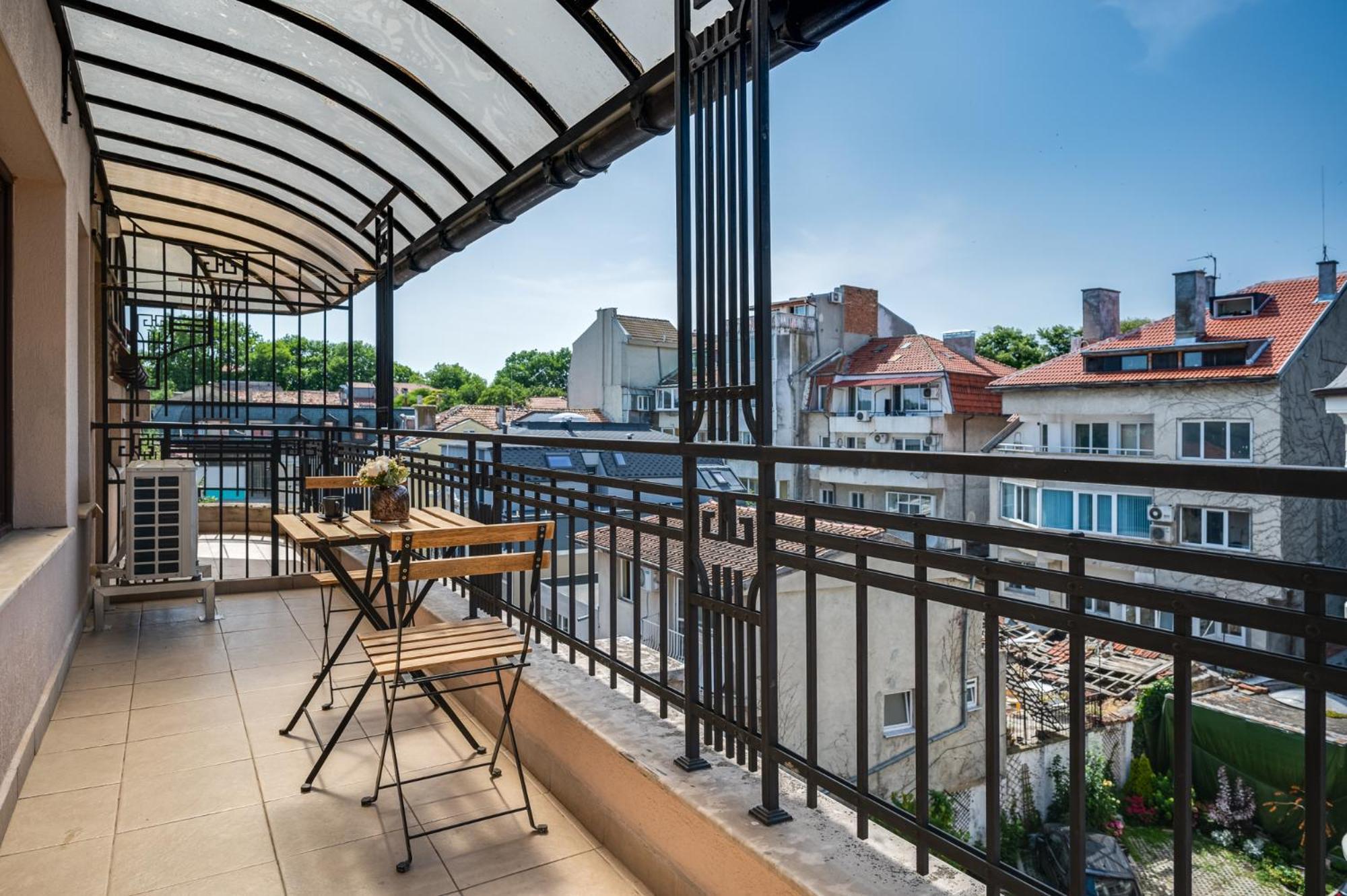 Prestige Central Apartments Varna ภายนอก รูปภาพ