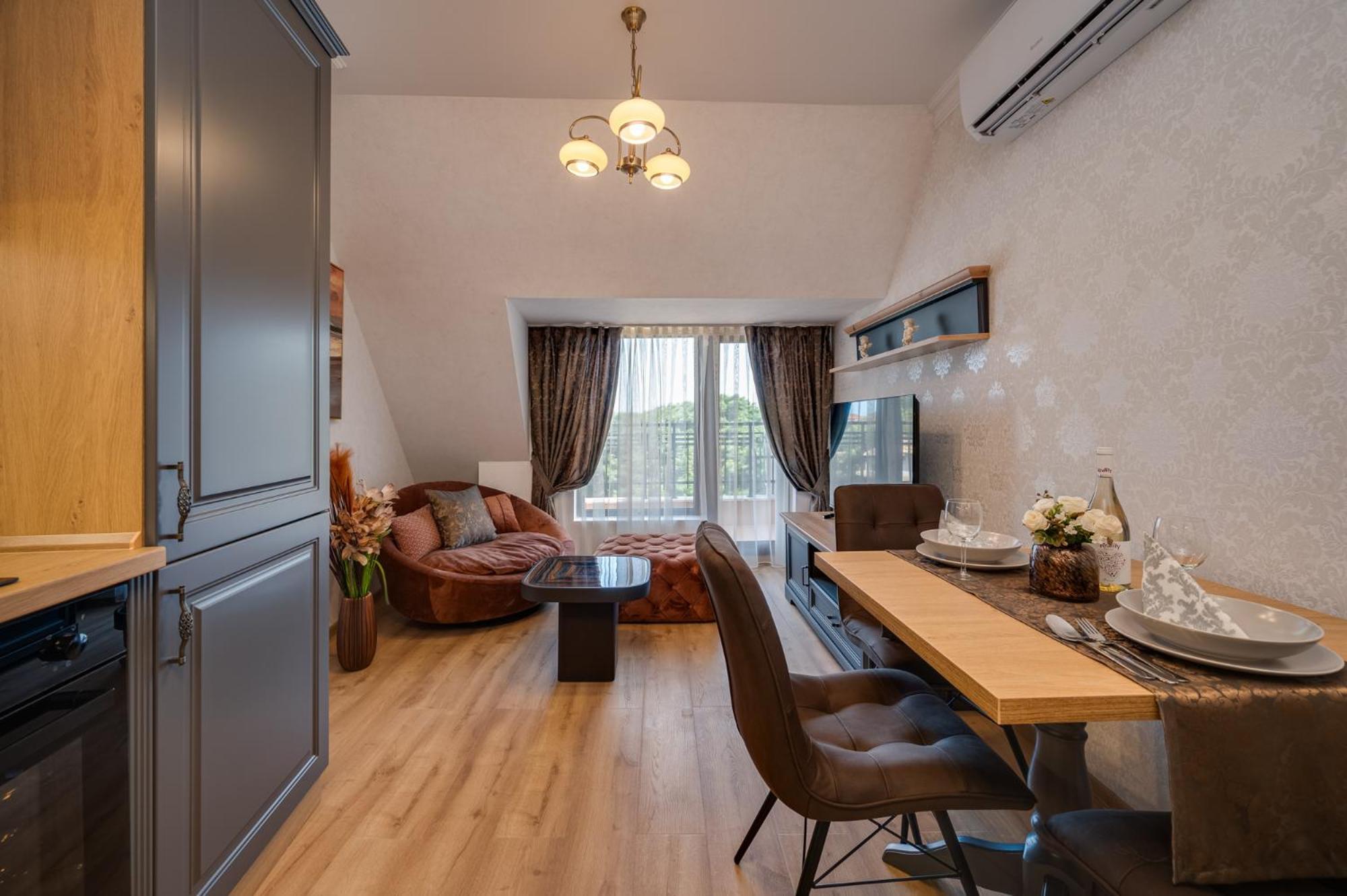 Prestige Central Apartments Varna ภายนอก รูปภาพ