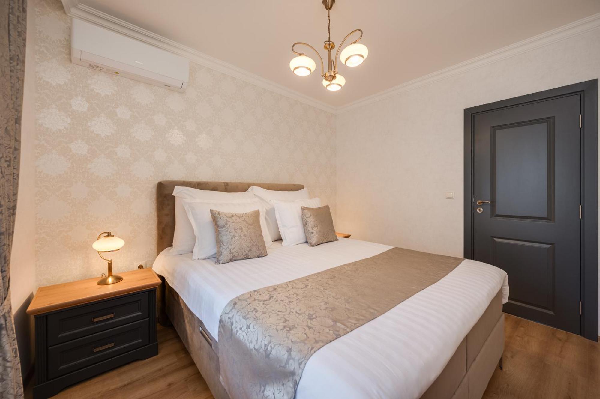 Prestige Central Apartments Varna ภายนอก รูปภาพ