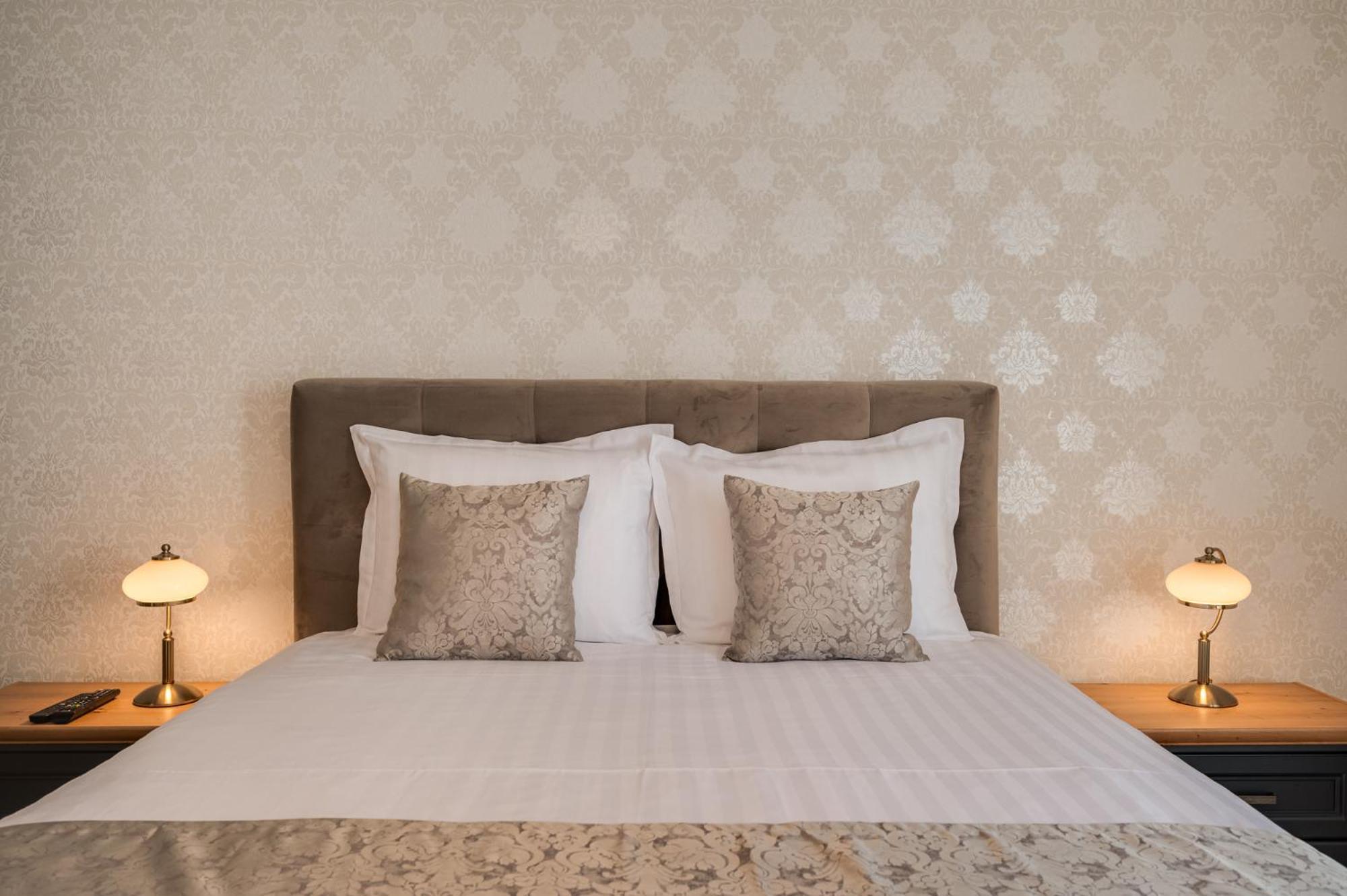 Prestige Central Apartments Varna ภายนอก รูปภาพ
