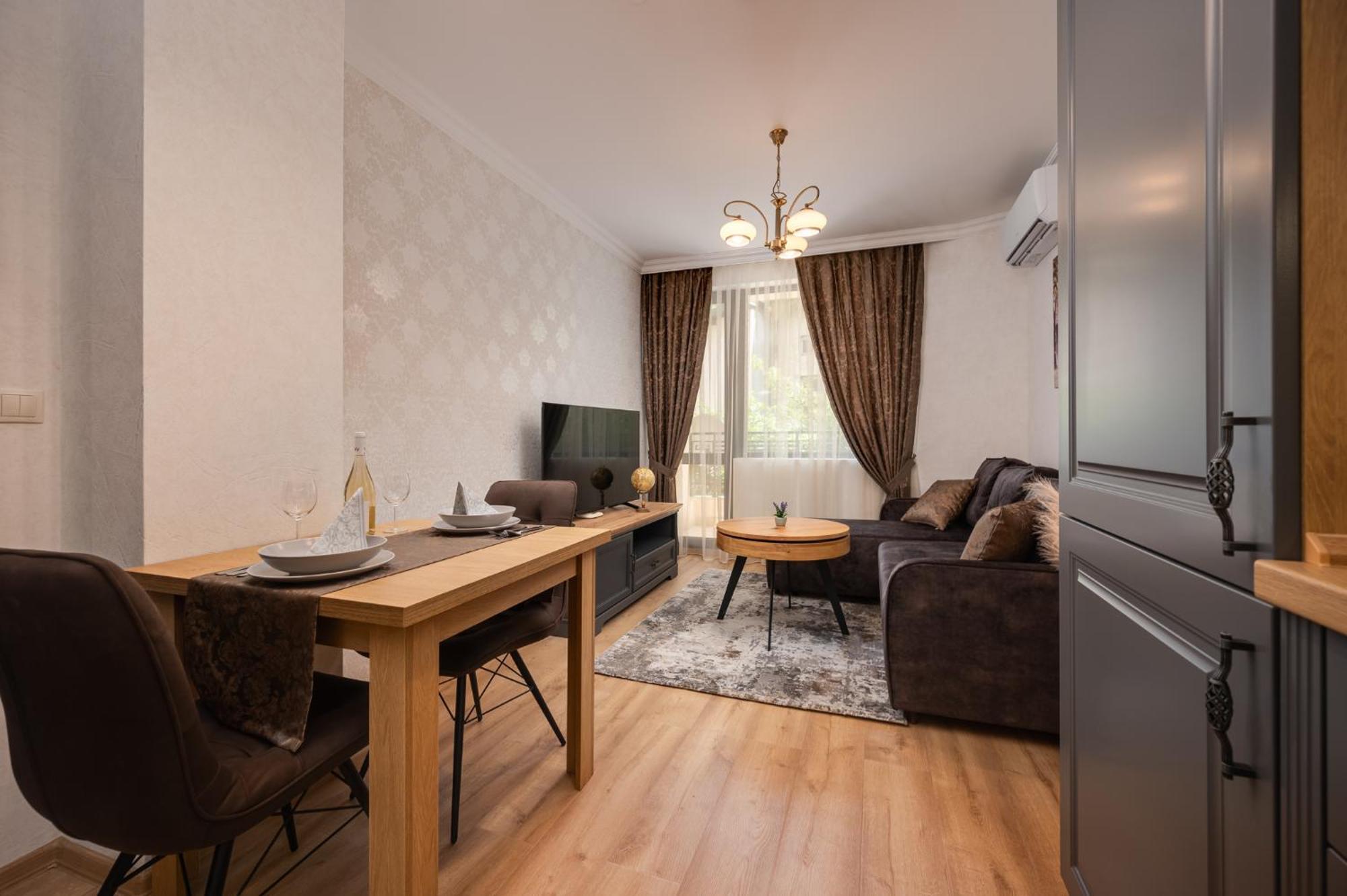 Prestige Central Apartments Varna ภายนอก รูปภาพ