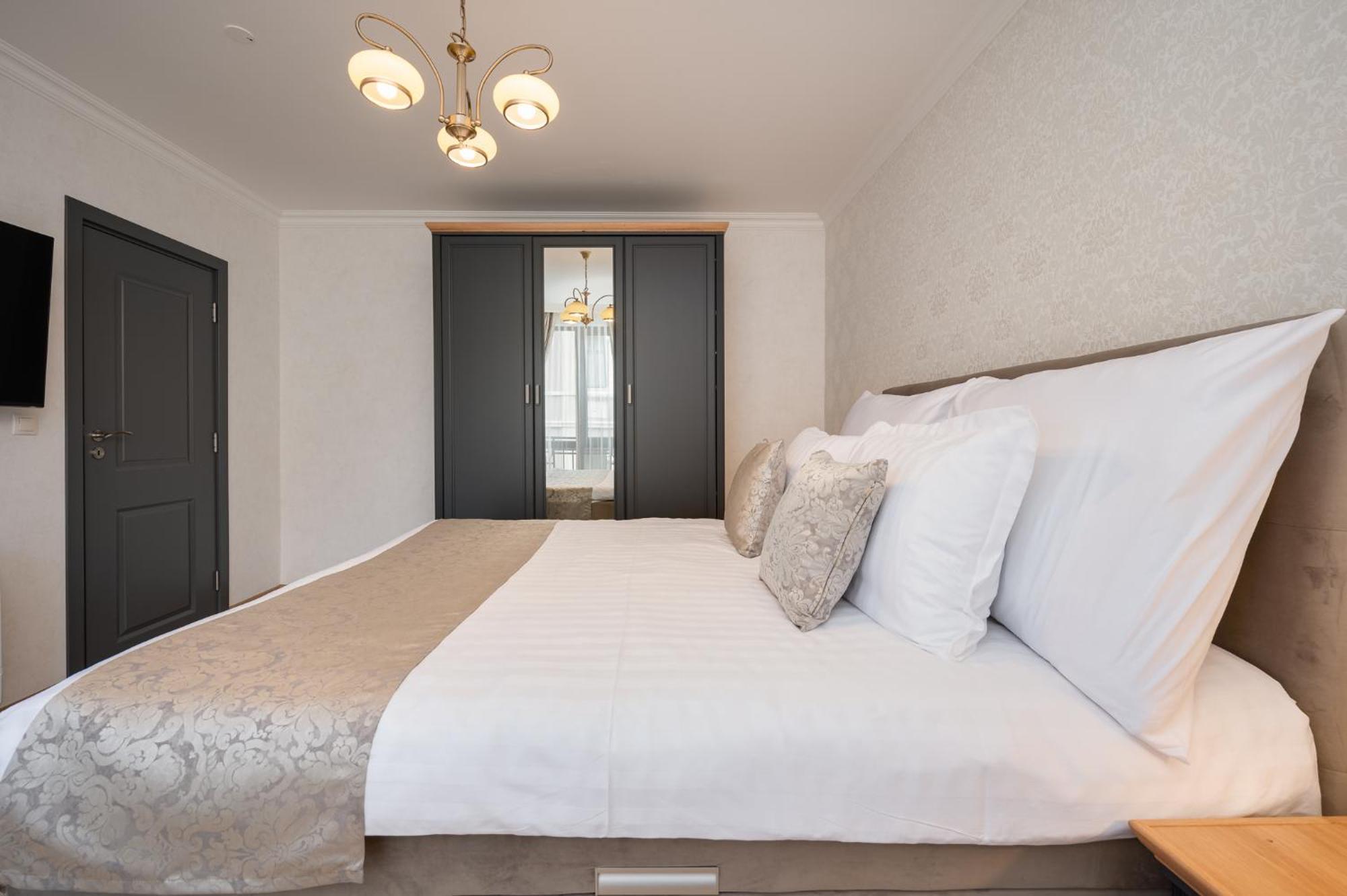 Prestige Central Apartments Varna ภายนอก รูปภาพ