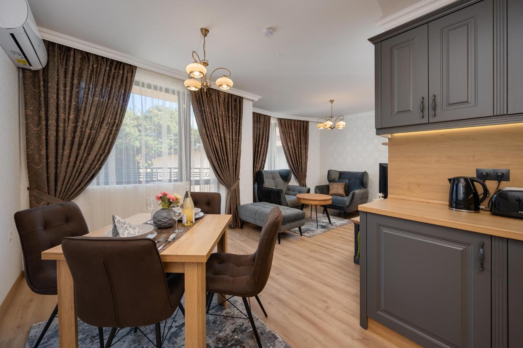 Prestige Central Apartments Varna ภายนอก รูปภาพ