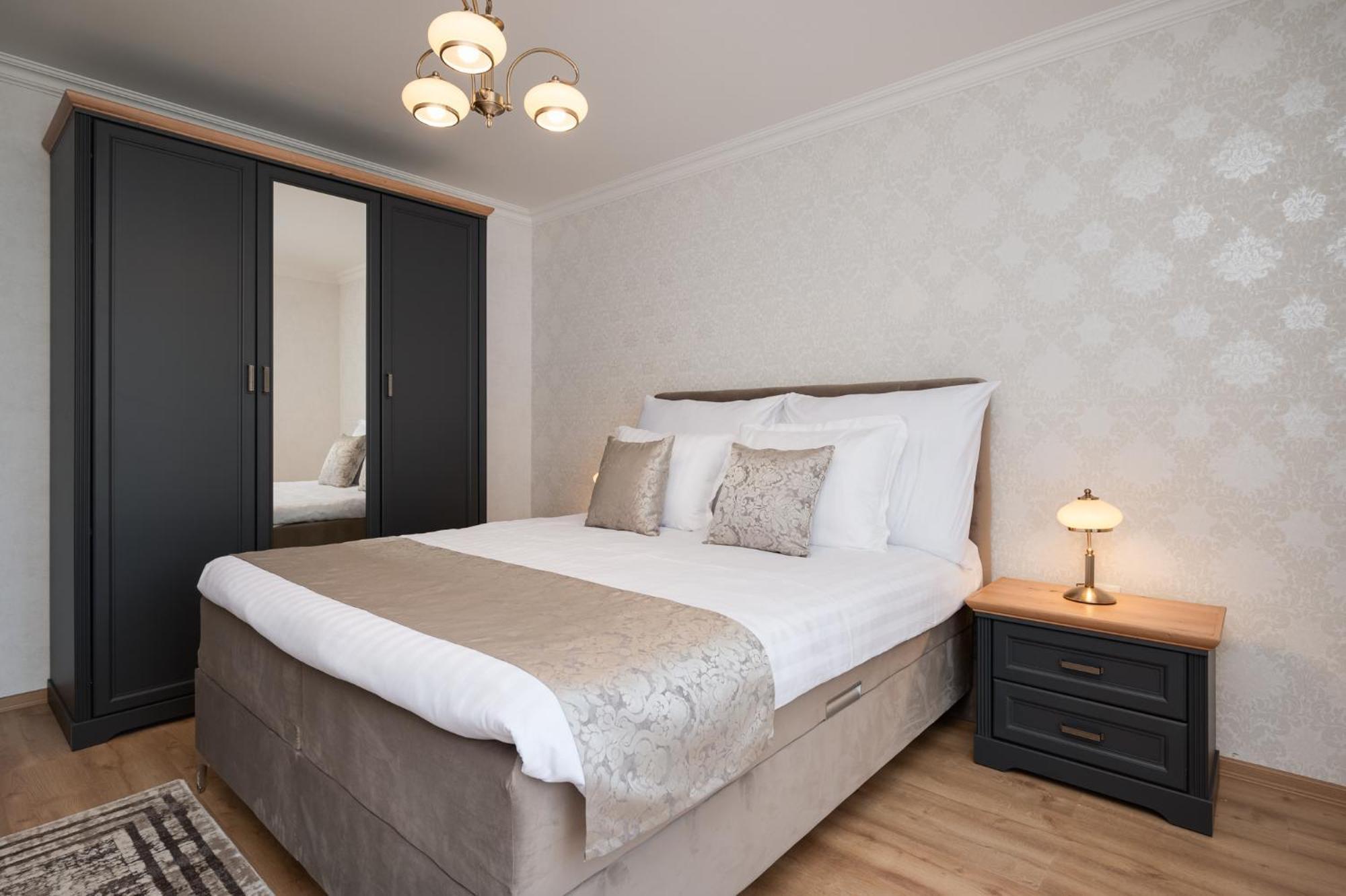 Prestige Central Apartments Varna ภายนอก รูปภาพ