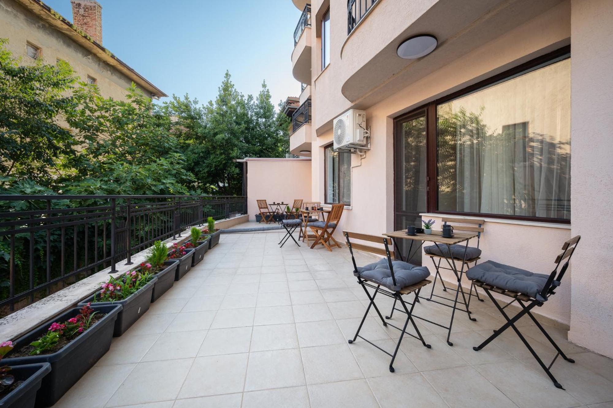 Prestige Central Apartments Varna ภายนอก รูปภาพ