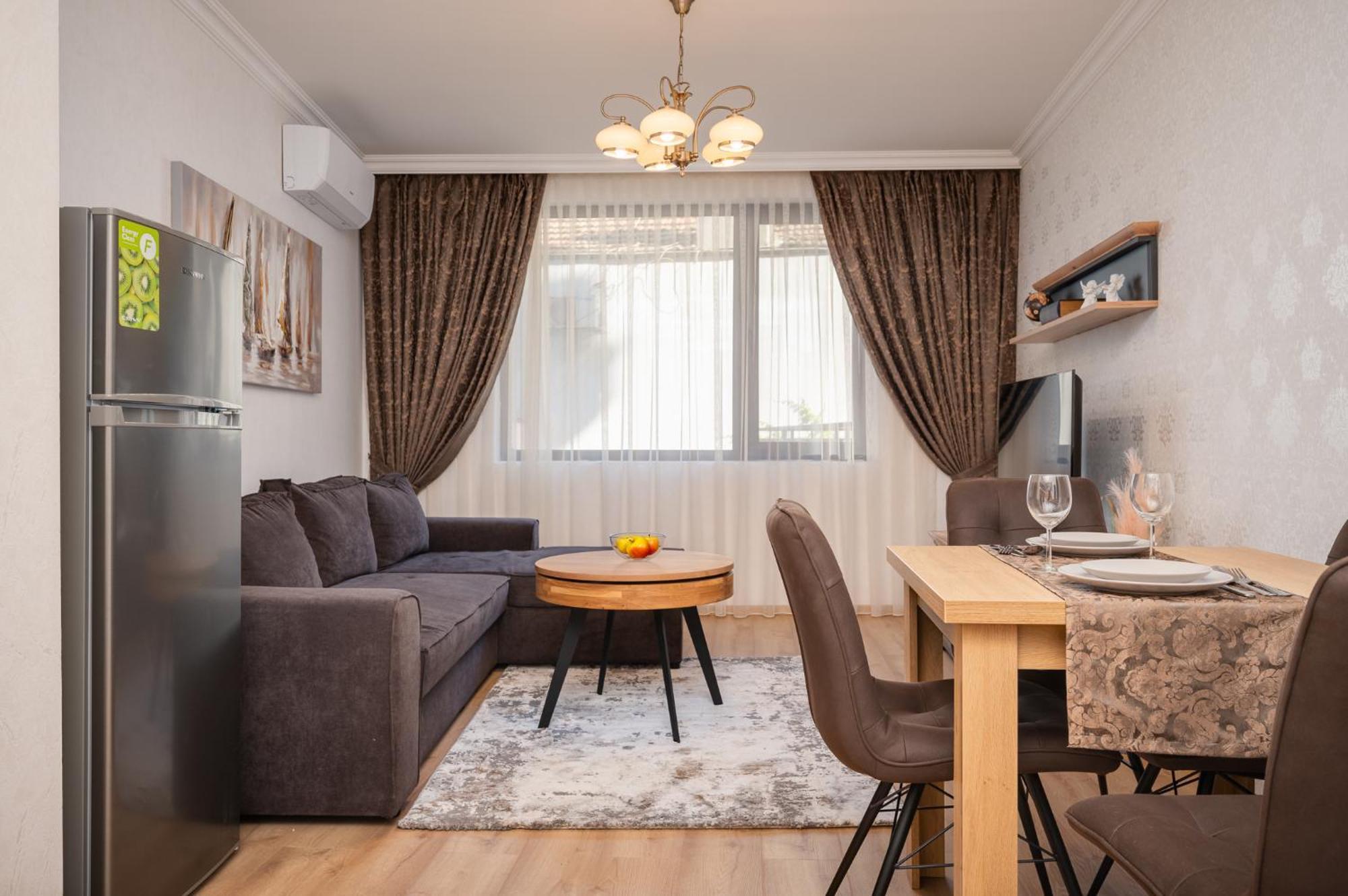 Prestige Central Apartments Varna ภายนอก รูปภาพ